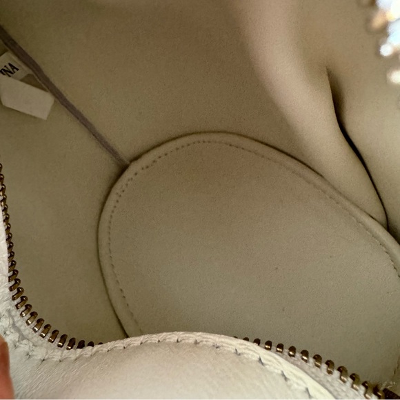 White Cream Mini Bunny Leather Crossbody Bag Fun Animal Shaped Fluffy B7/S9 - Picture 14 of 14